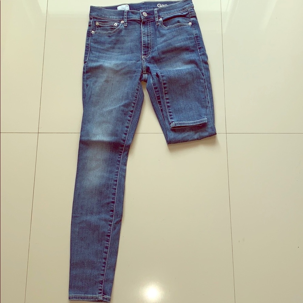 Gap 1969 True Skinny Jeans Size 28